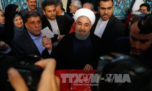 Bầu cử Iran: Đương kim Tổng thống Hassan Rouhani tái đắc cử